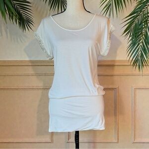 Y2K XXi White Embellished Backless Tunic Top – Junior’s Small